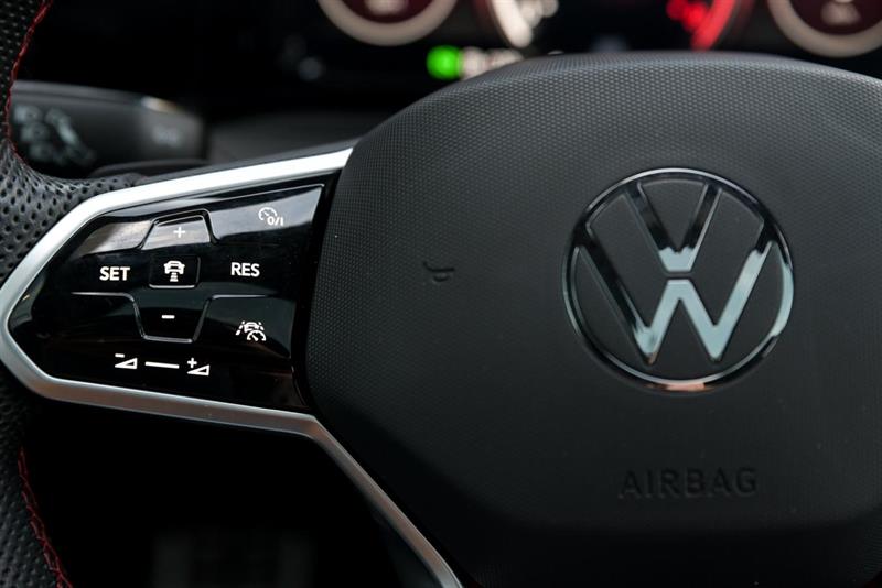 volkswagen Golf GTI 2024 - 14