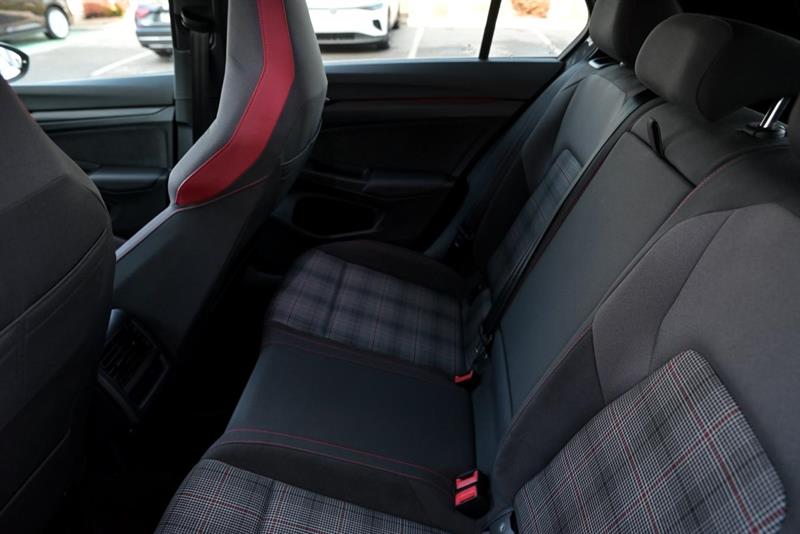 volkswagen Golf GTI 2024 - 20