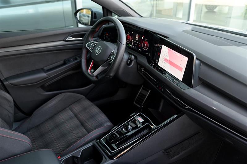 volkswagen Golf GTI 2024 - 22