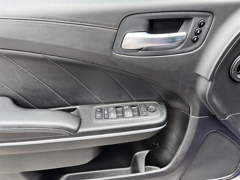 dodge Charger 2023 - 31