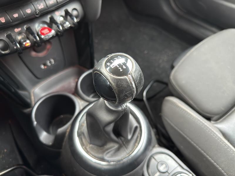 mini Cooper toit rigide 2017 - 16