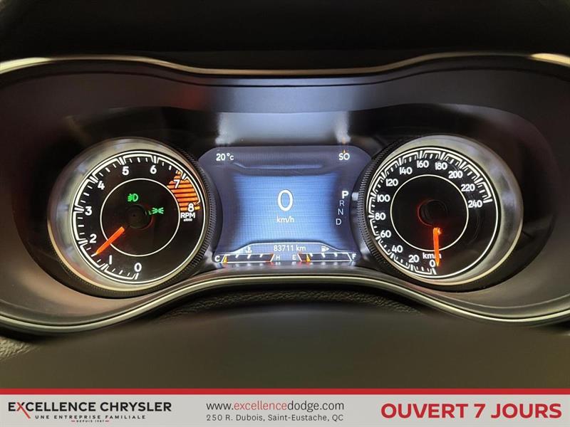 jeep Cherokee 2022 - 22