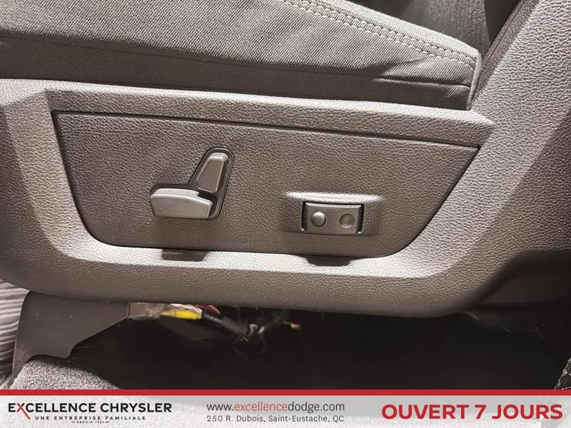 ram 1500 Classic 2022 - 15