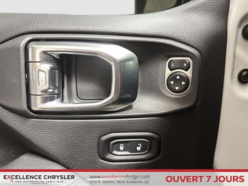 jeep Wrangler 2023 - 14