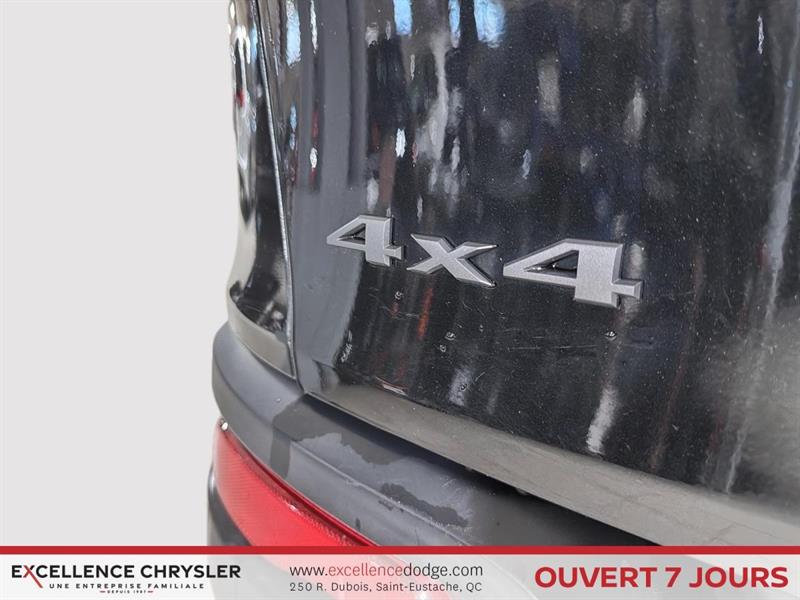 jeep Cherokee 2015 - 11