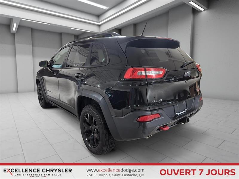 jeep Cherokee 2015 - 12