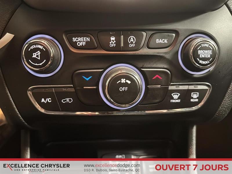 jeep Cherokee 2015 - 23