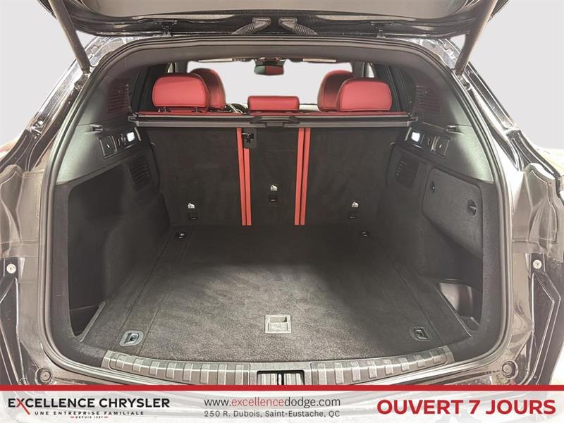 alfa romeo Stelvio 2021 - 11