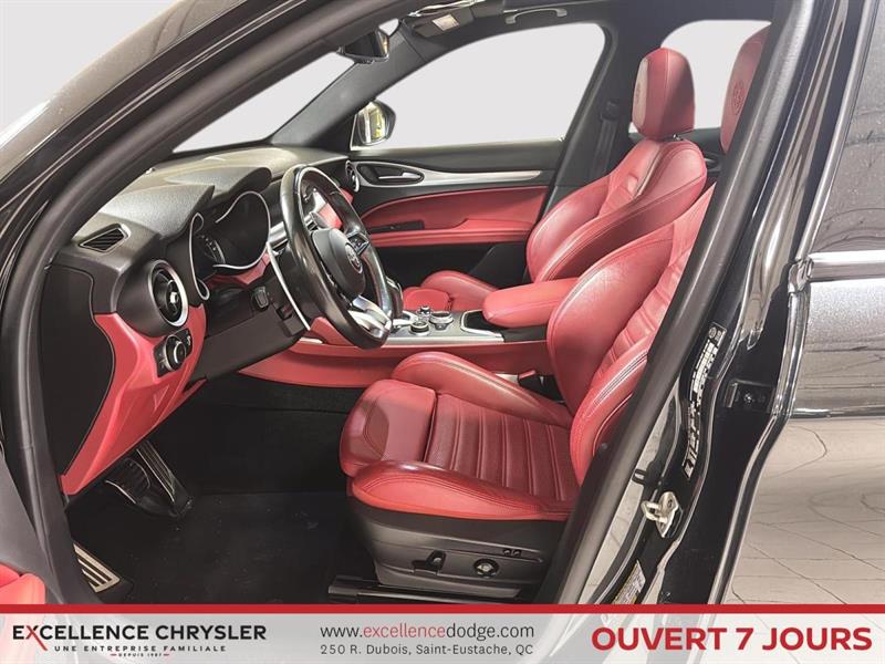 alfa romeo Stelvio 2021 - 15