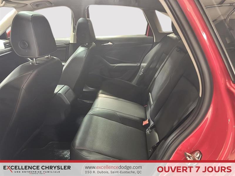 volkswagen Jetta 2019 - 11