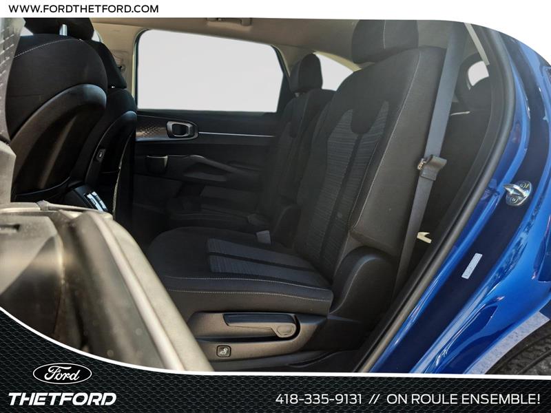 kia Sorento 2022 - 11