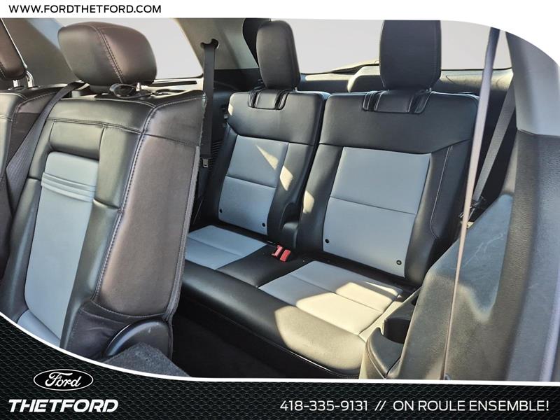 ford Explorer 2023 - 12