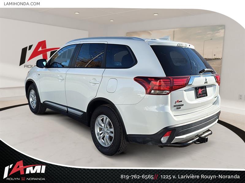 mitsubishi Outlander 2018 - 4
