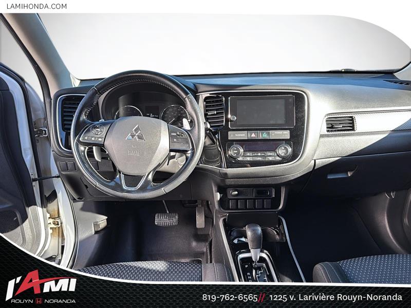 mitsubishi Outlander 2018 - 10
