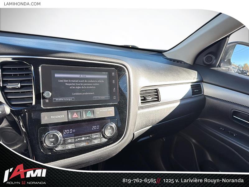 mitsubishi Outlander 2018 - 14