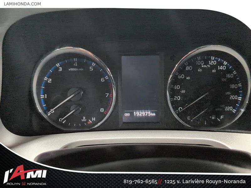 toyota RAV4 2016 - 12