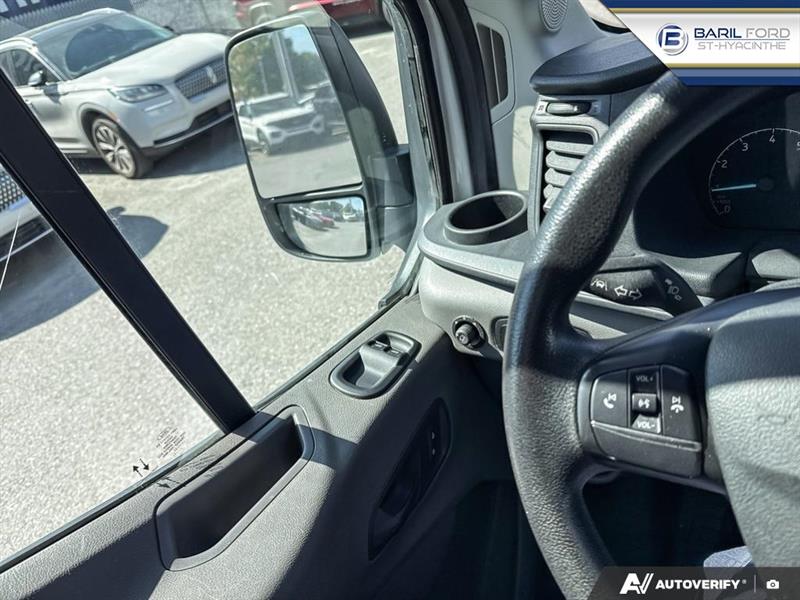 ford Transit fourgon utilitaire 2021 - 17