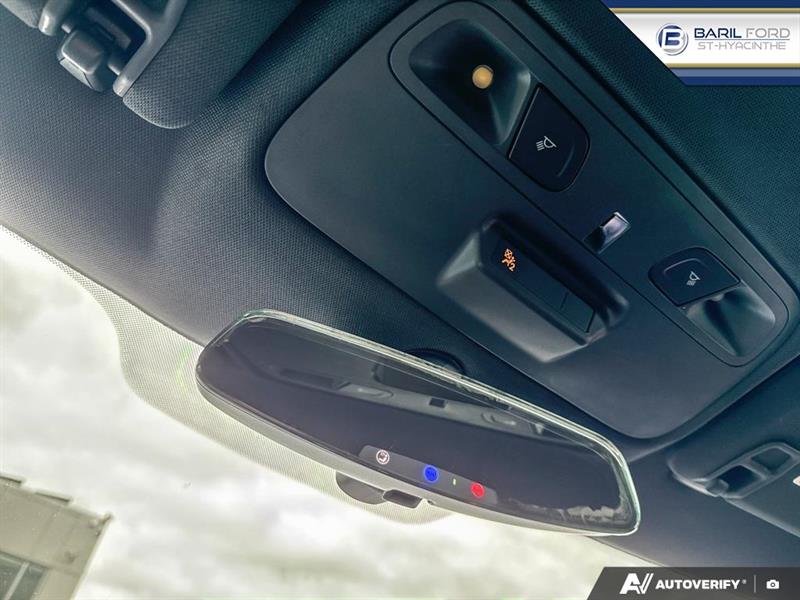 chevrolet Camaro 2018 - 21