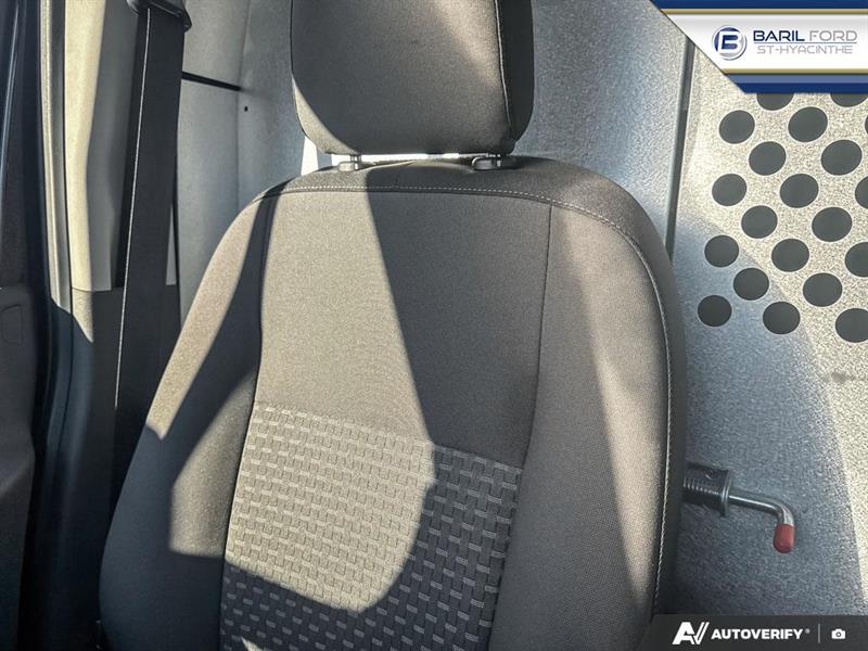 ford Transit fourgon utilitaire 2022 - 16