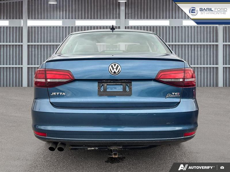 volkswagen Jetta 2017 - 5