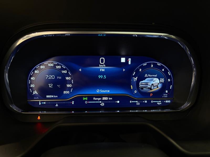 chevrolet Suburban 2022 - 29