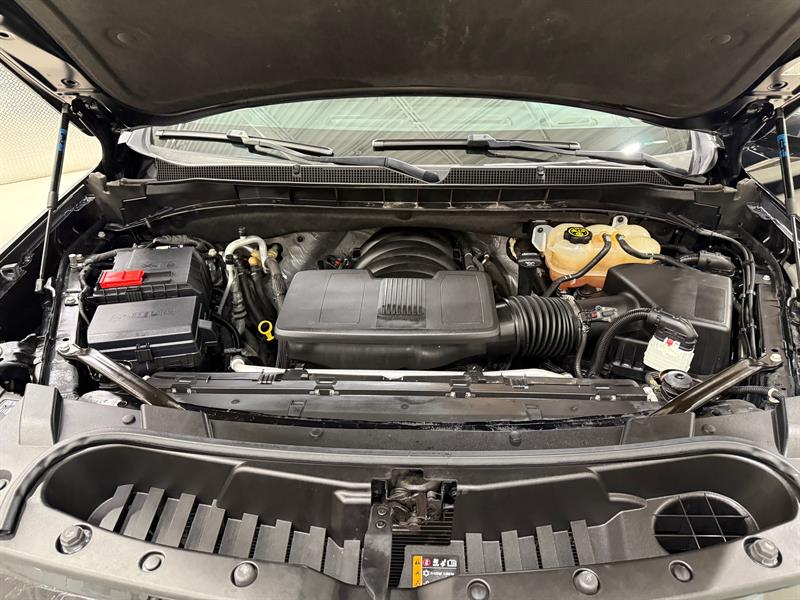 chevrolet Suburban 2022 - 31