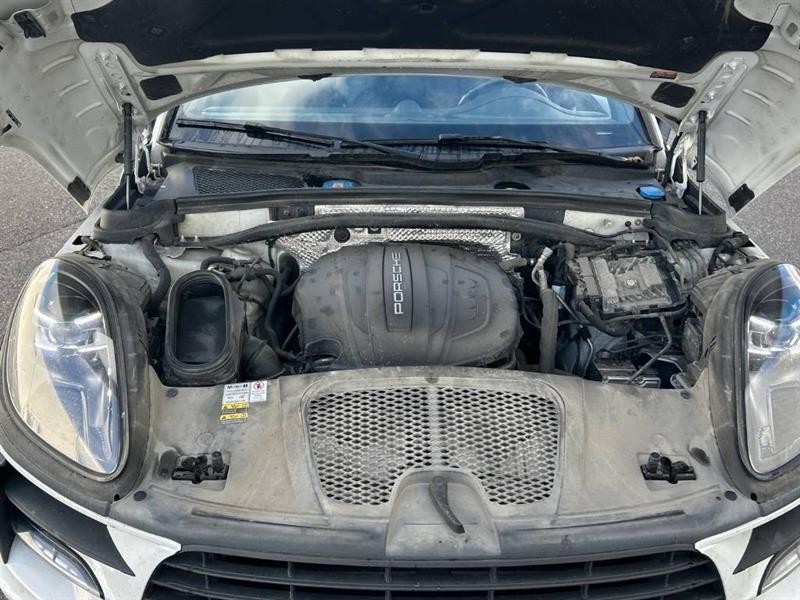 porsche Macan 2021 - 17