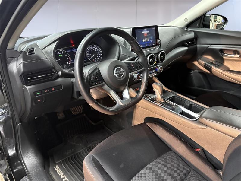 nissan Sentra 2020 - 10