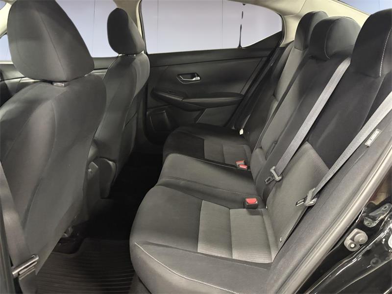 nissan Sentra 2020 - 18