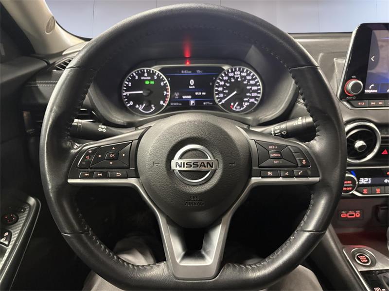 nissan Sentra 2020 - 24