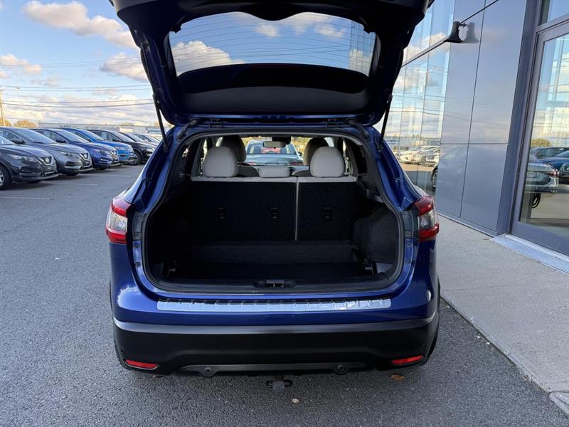 nissan Qashqai 2020 - 10