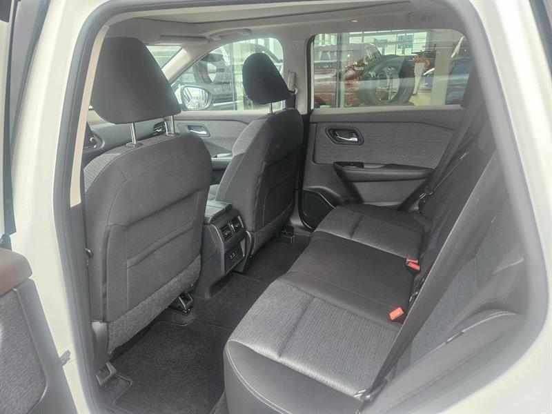 nissan Rogue 2021 - 12