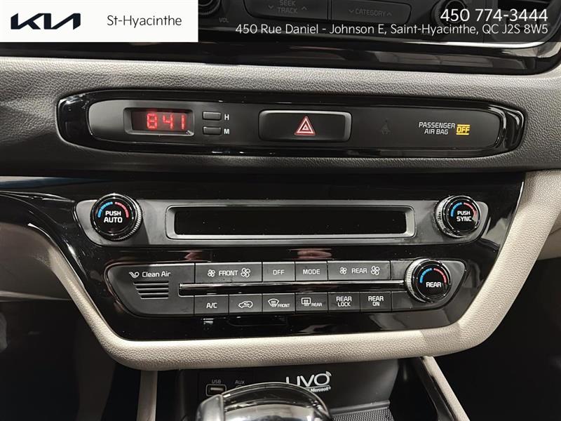 kia Sedona 2016 - 14