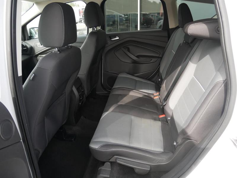 ford Escape 2015 - 29