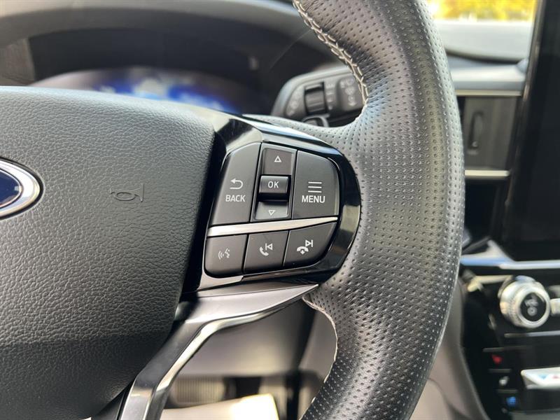 ford Explorer 2021 - 16