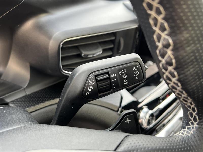 ford Explorer 2021 - 17