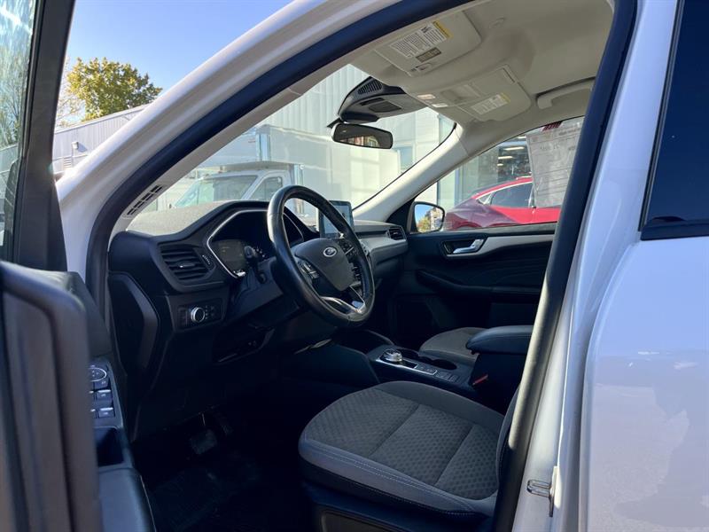 ford Escape 2021 - 4