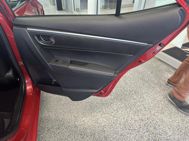 toyota Corolla 2016 - 13