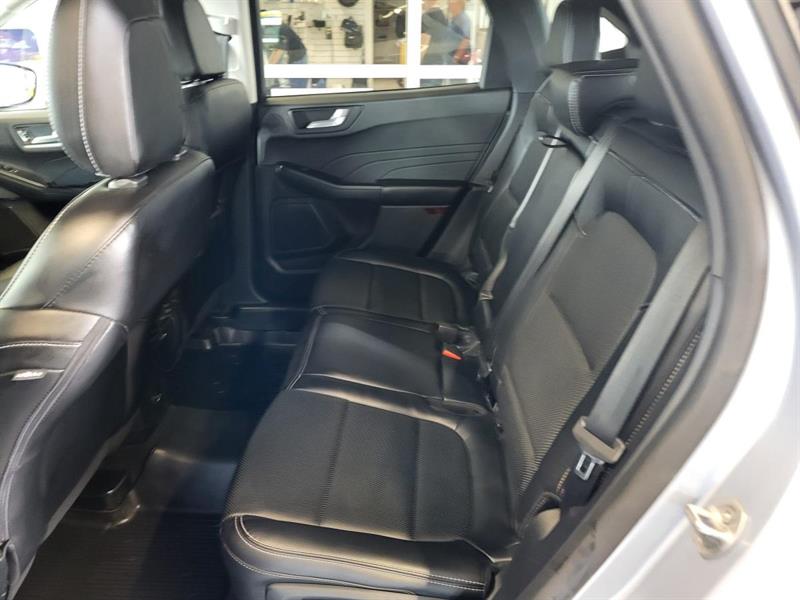 ford Escape 2022 - 18