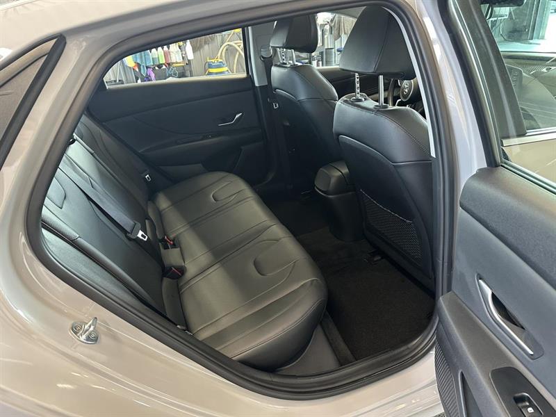 hyundai Elantra 2021 - 16