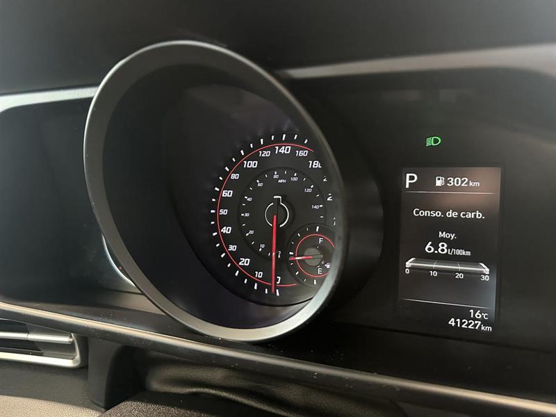 hyundai Elantra 2021 - 23