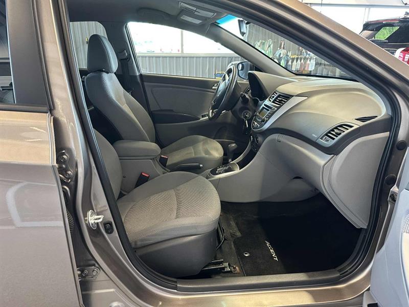 hyundai Accent 2013 - 13