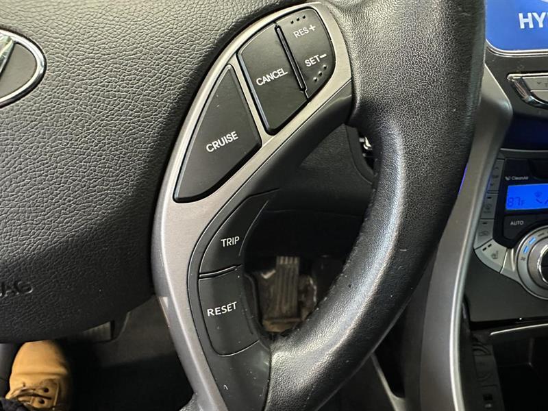 hyundai Elantra 2013 - 21