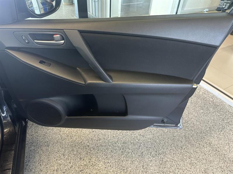 mazda Mazda3 2012 - 12