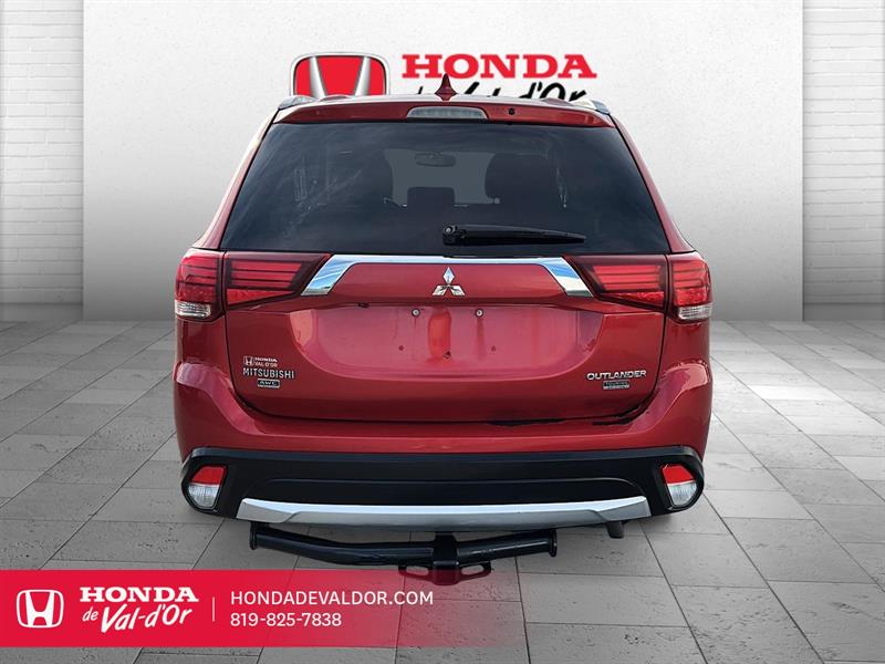 mitsubishi Outlander 2017 - 3