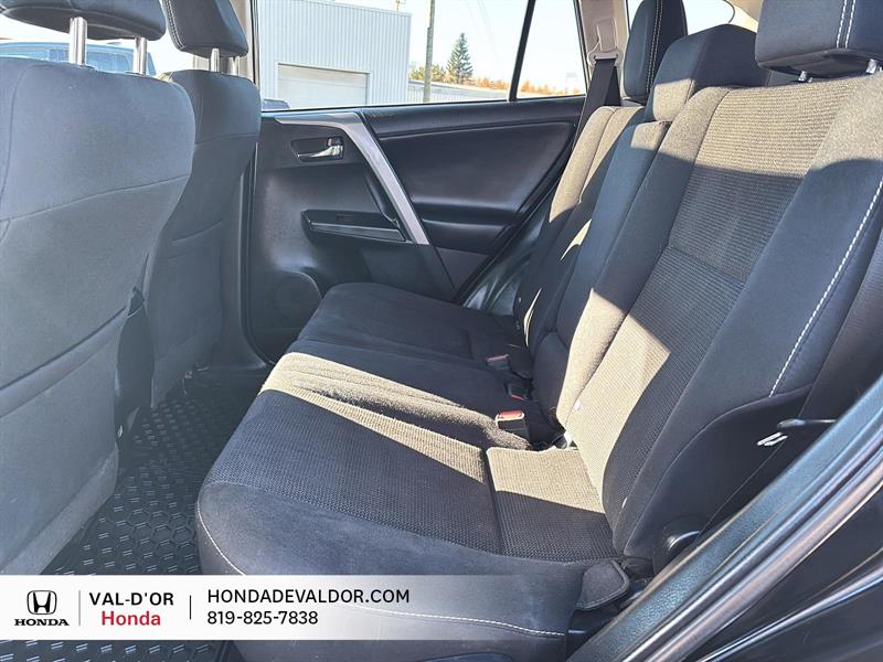 toyota RAV4 2016 - 8