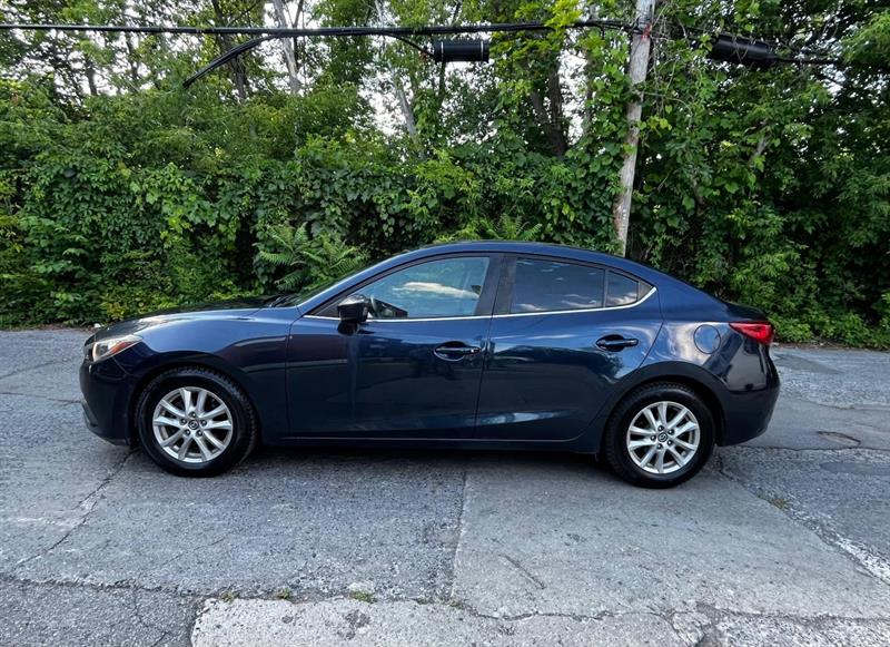 mazda Mazda3 2015 - 10