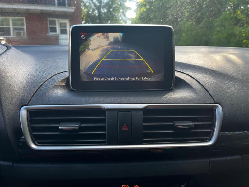 mazda Mazda3 2015 - 13