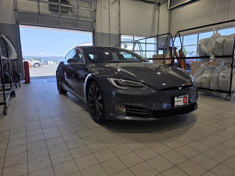 tesla Model S 2019 - 6