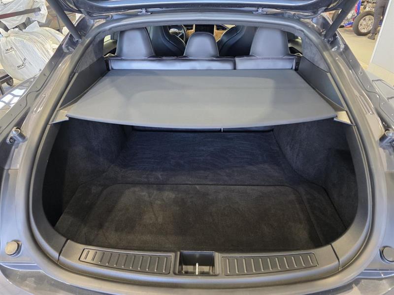 tesla Model S 2019 - 12